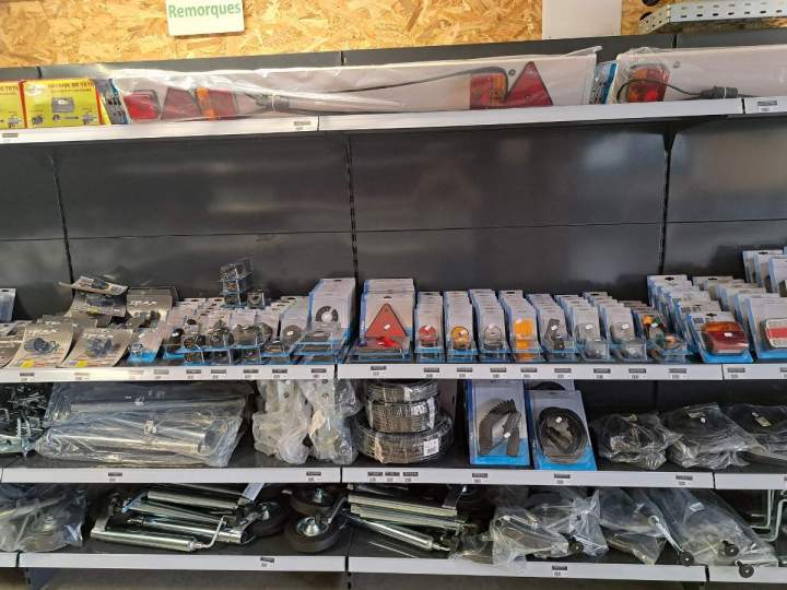 Vente d'accessoires pour remorques Saugnac-et-Muret